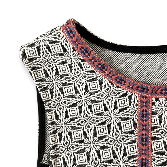 Umgee Boho Relaxed Fit Sleeveless Tassel Hem Black Dress Size Large - Picture 8 of 12